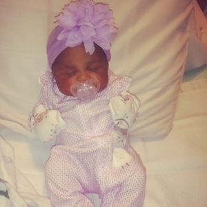 Meet your Posher, Rayne